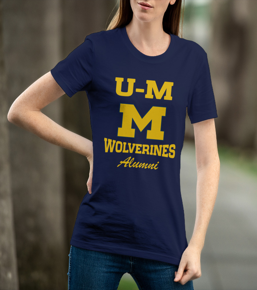 U-M Wolverines Alumni T-Shirt