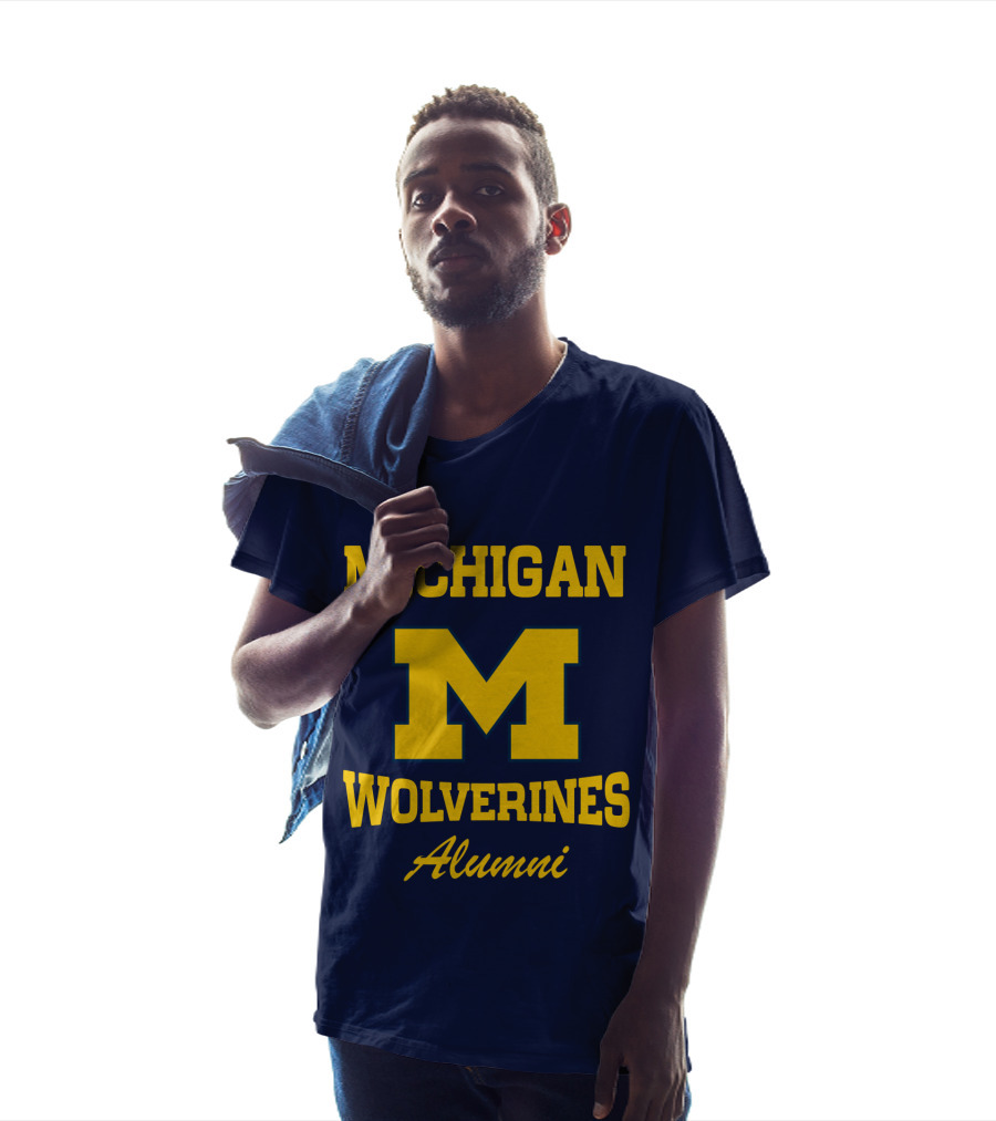 MICHIGAN WOLVERINES ALUMNI T-Shirt