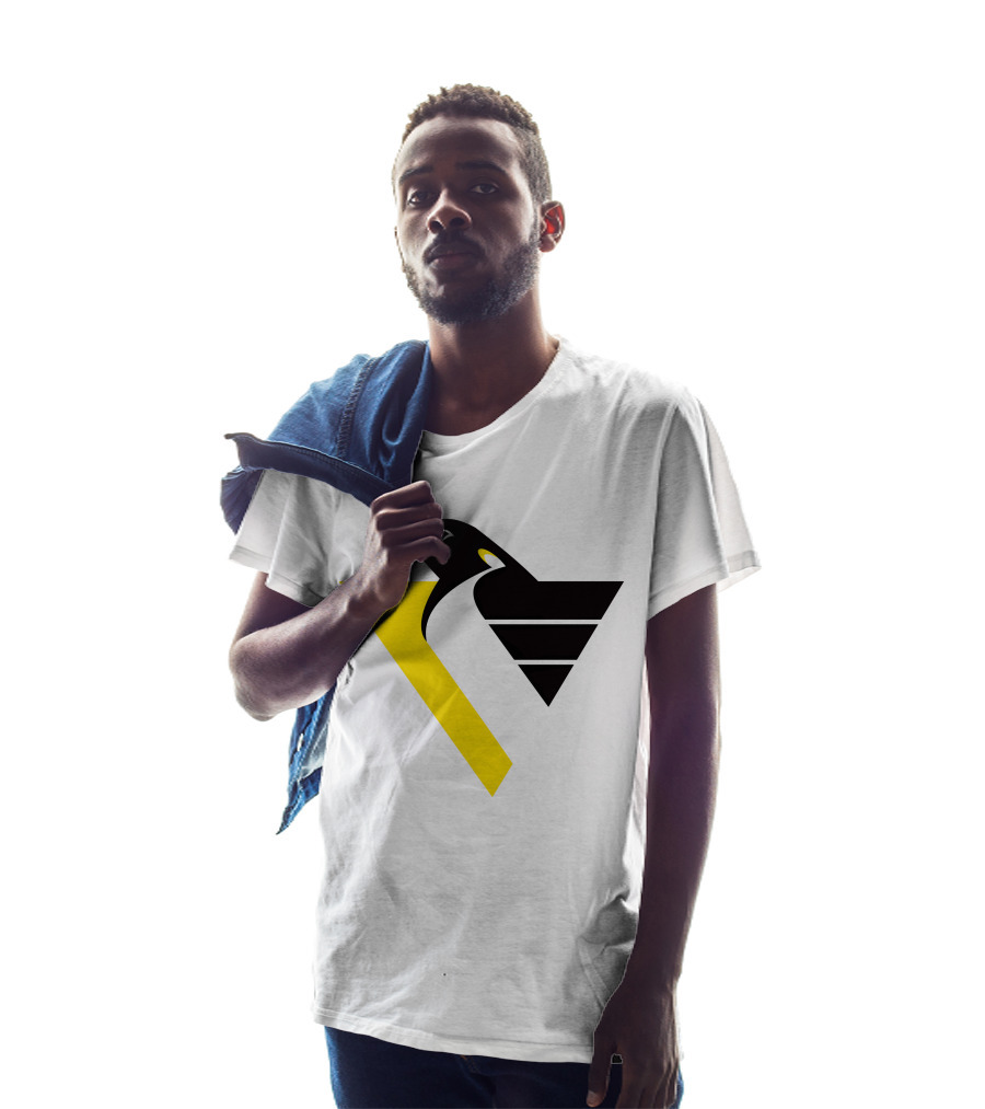 Pittsburgh Penguins Retro Penguin Triangles T-Shirt