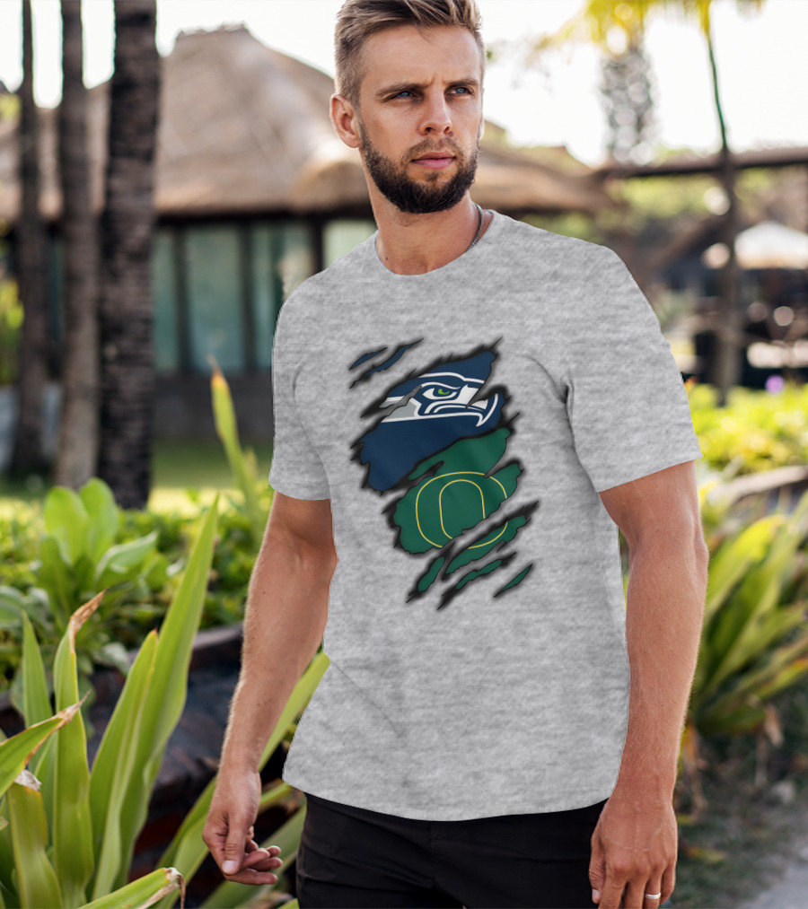 Seattle Seahawks Oregon Ducks Logo Fusion T-Shirt