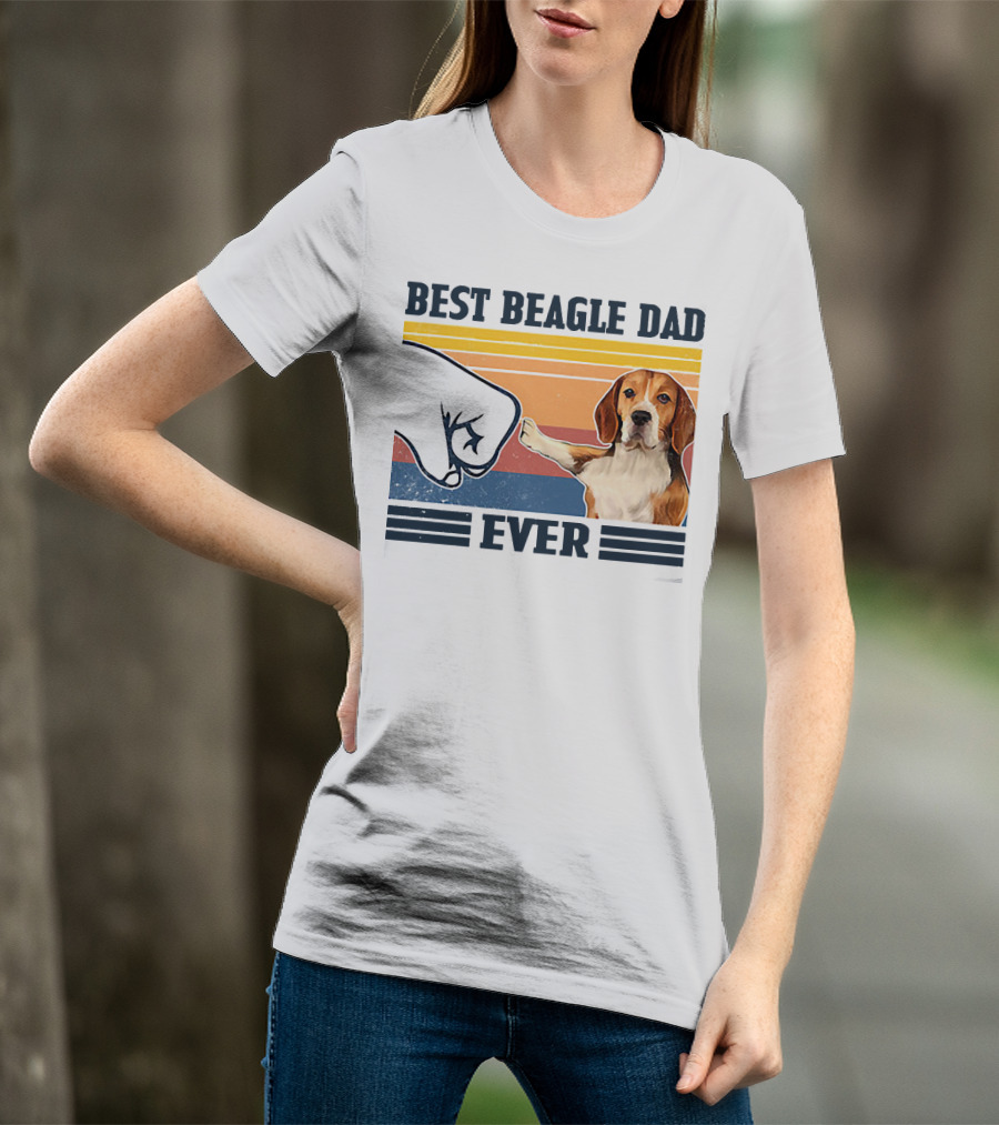 Best Beagle Dad Ever Vintage Fist Bump T-Shirt