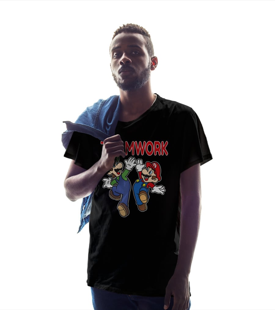 Super Mario Luigi Teamwork High Five T-Shirt