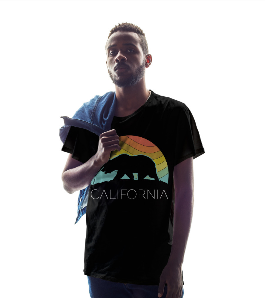 Retro California Bear Vintage Beach Cali Pride Surf 70s 80s Star Rainbow T-Shirt