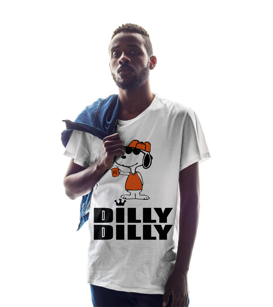 Dilly Dilly Funny Snoopy The Peanuts Movie Beer Hat And Glass T-Shirt