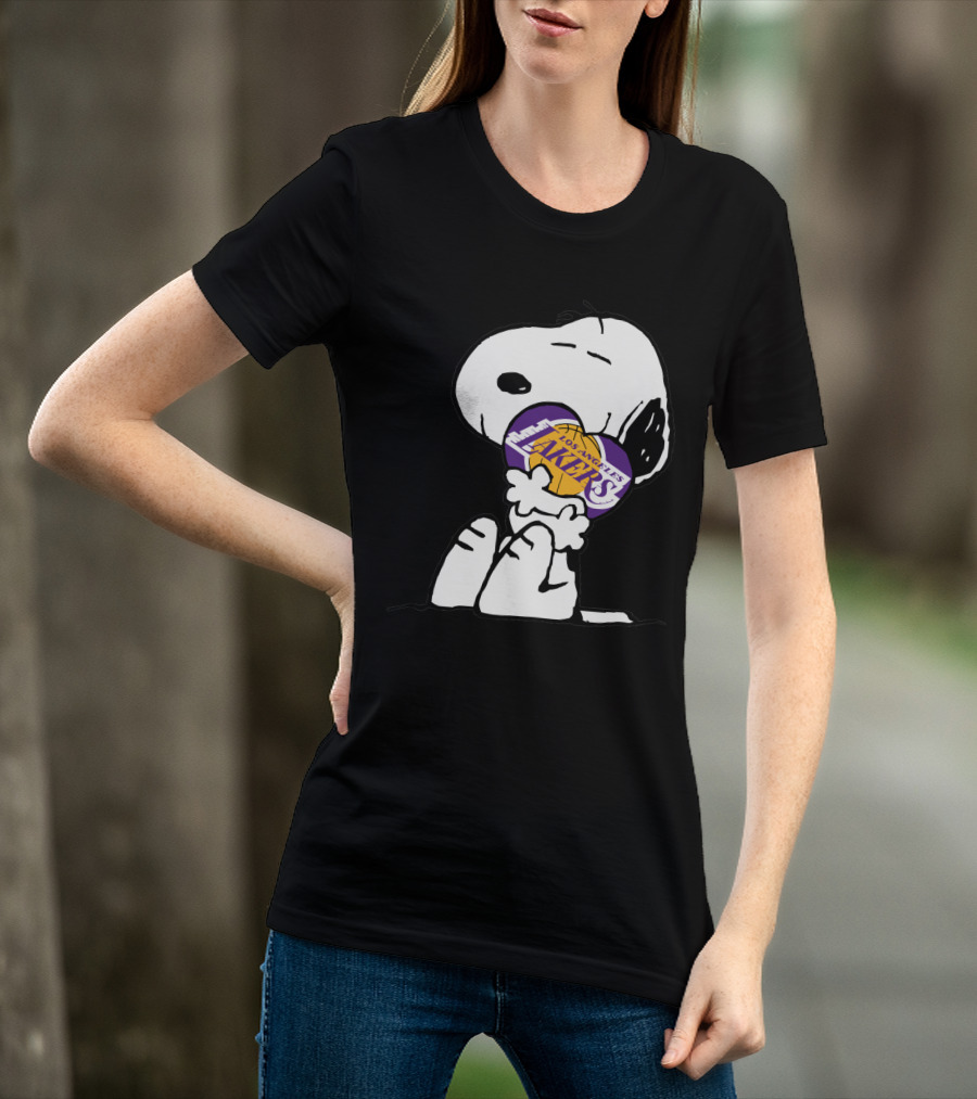 Snoopy Hugging Los Angeles Lakers Basketball T-Shirt