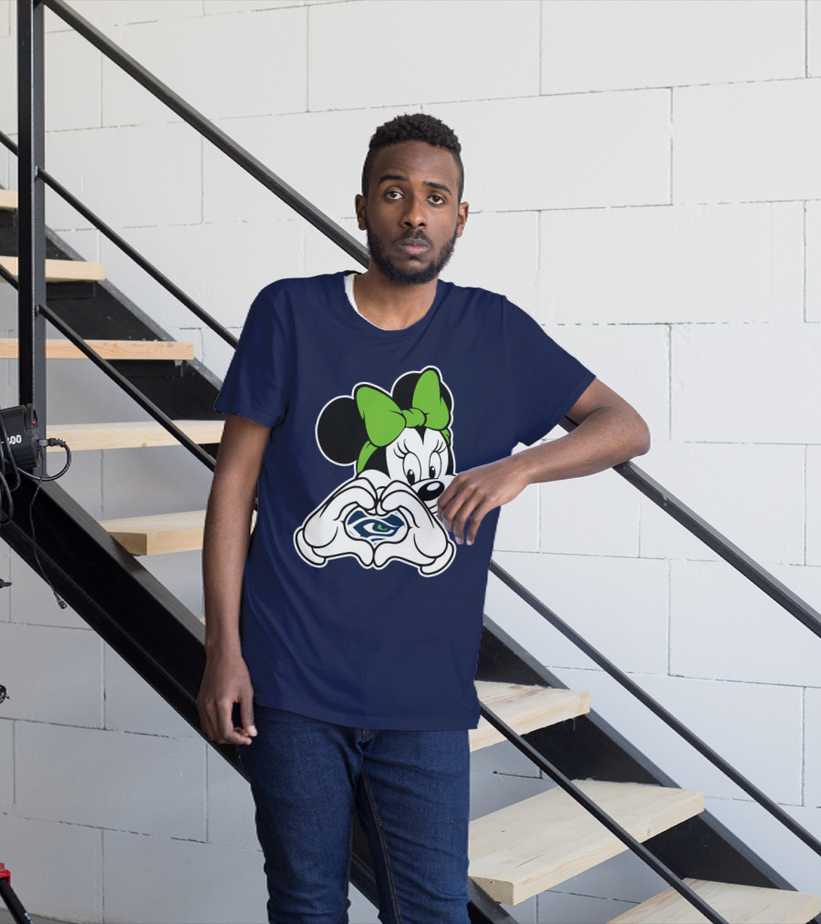 Minnie Mouse Heart Hands Seattle Seahawks T-Shirt