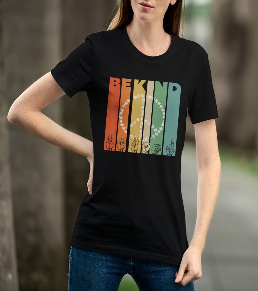 Be Kind Daisy Peace Sign Vintage I Choose Retro Hand Gesture T-Shirt