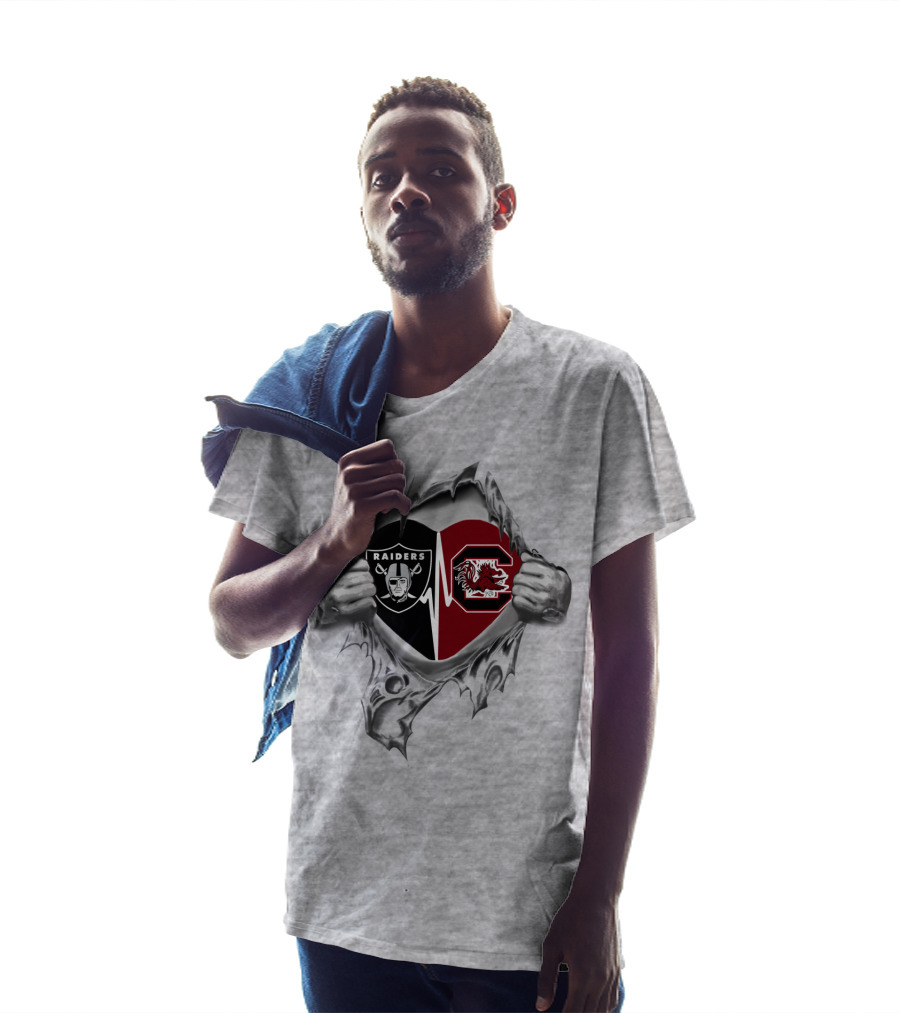 Raiders Gamecocks Heartbeat Loyalty Symbol With Torn Silver Hands T-Shirt
