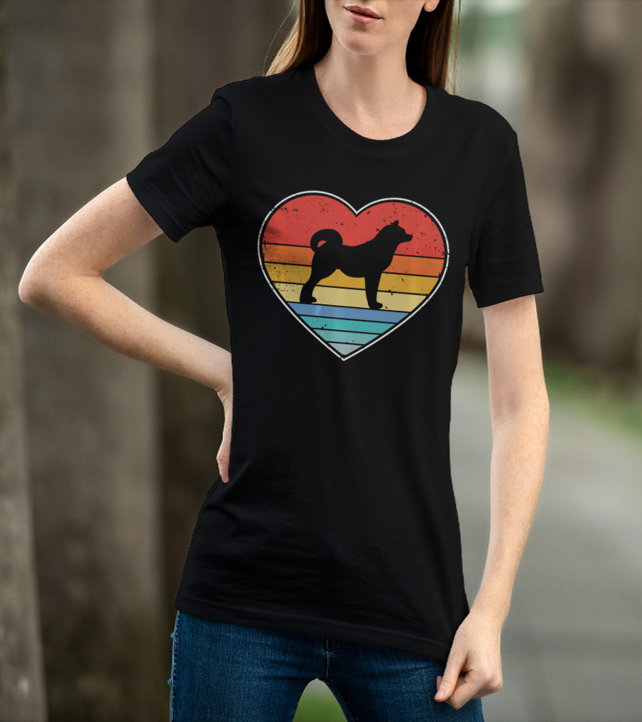 Akita Inu Dog Heart Retro Vintage Stripes T-Shirt