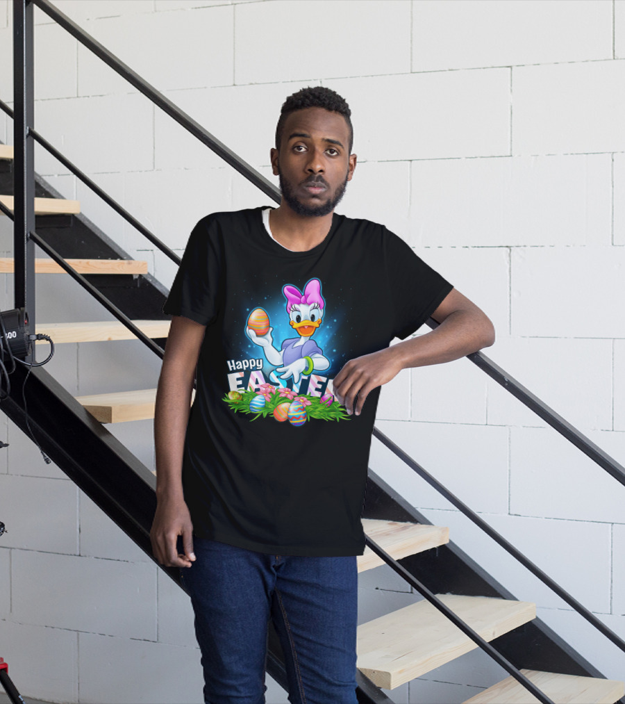 DAISY Duck Holding Easter Eggs Happy Easter T-Shirt