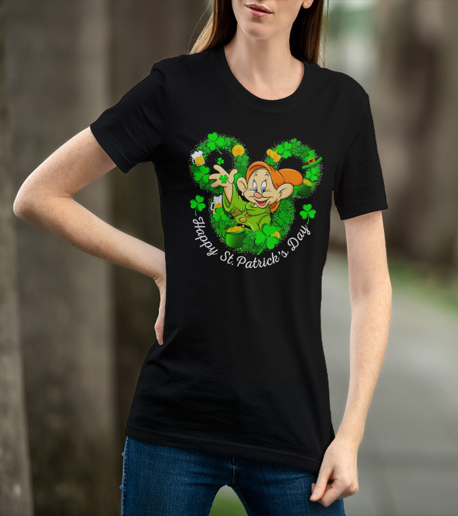 Dopey Happy St. Patrick's Day Shamrock And Beer Celebration Green Theme T-Shirt