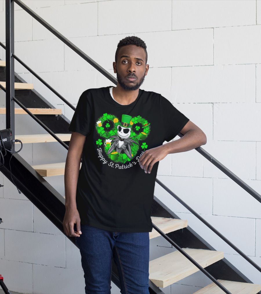 Jack Skellington Happy St. Patrick's Day Shamrocks And Leprechaun Hat T-Shirt