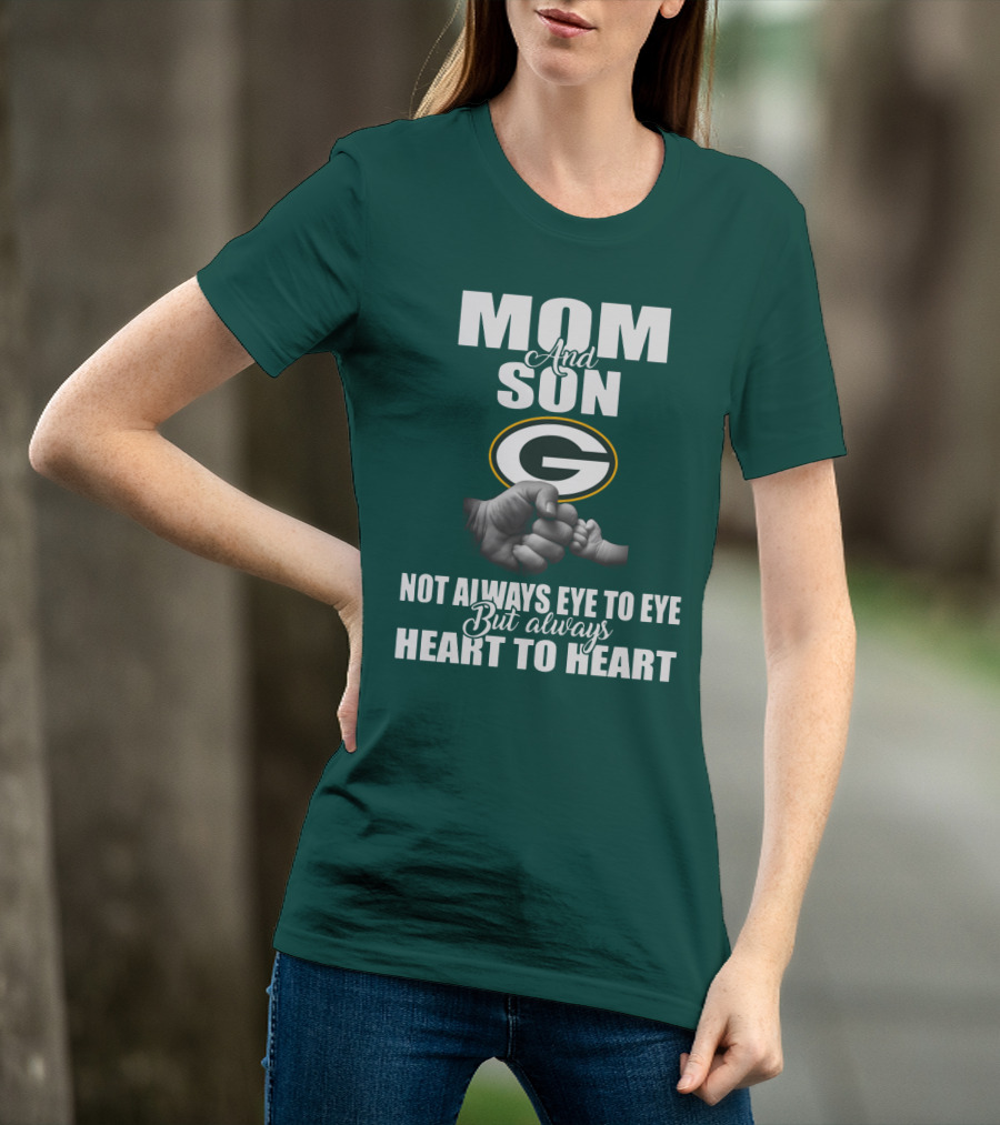 Green Bay Packers Mom And Son Not Always Eye To Eye But Always Heart To Heart T-Shirt