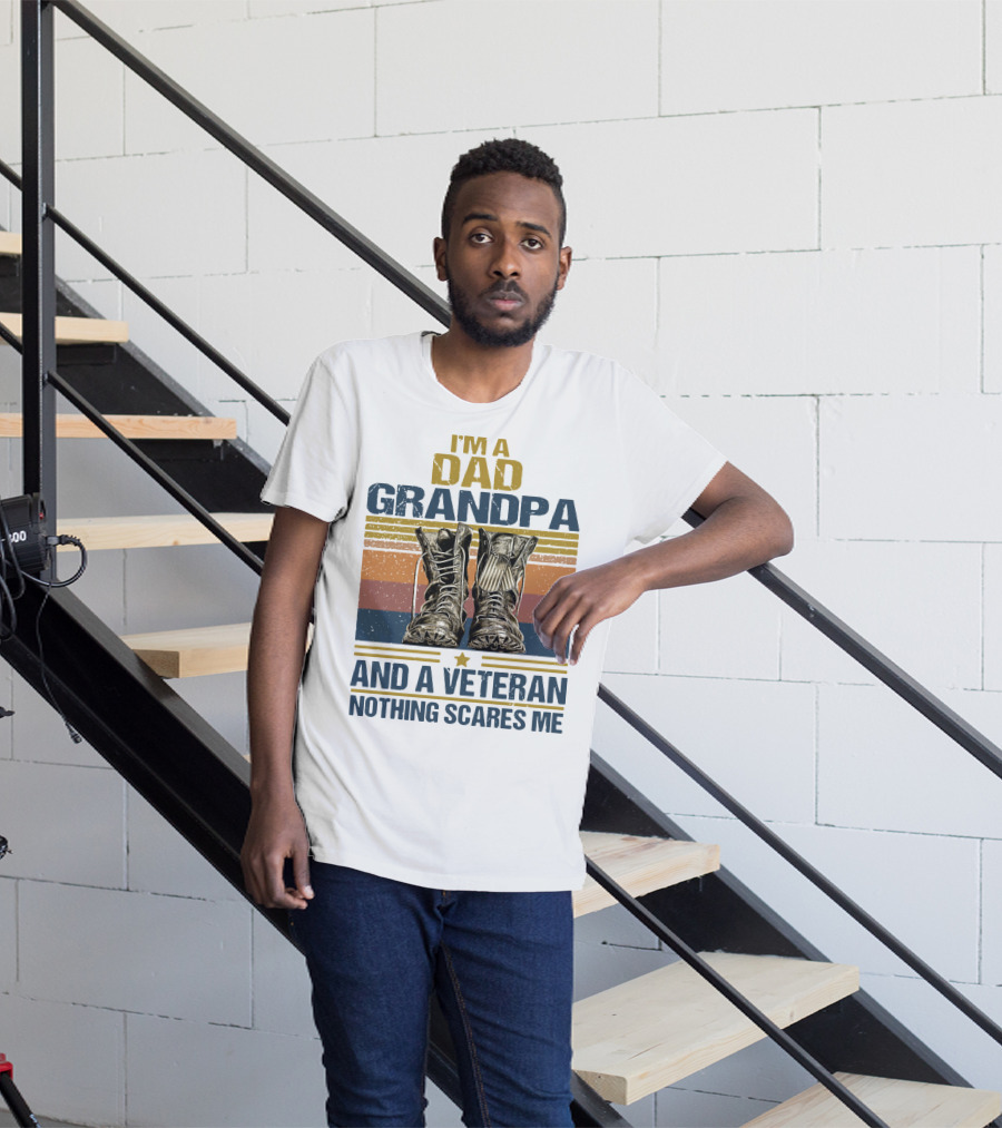I'm A Dad Grandpa And A Veteran Nothing Scares Me Vintage Shoes T-Shirt