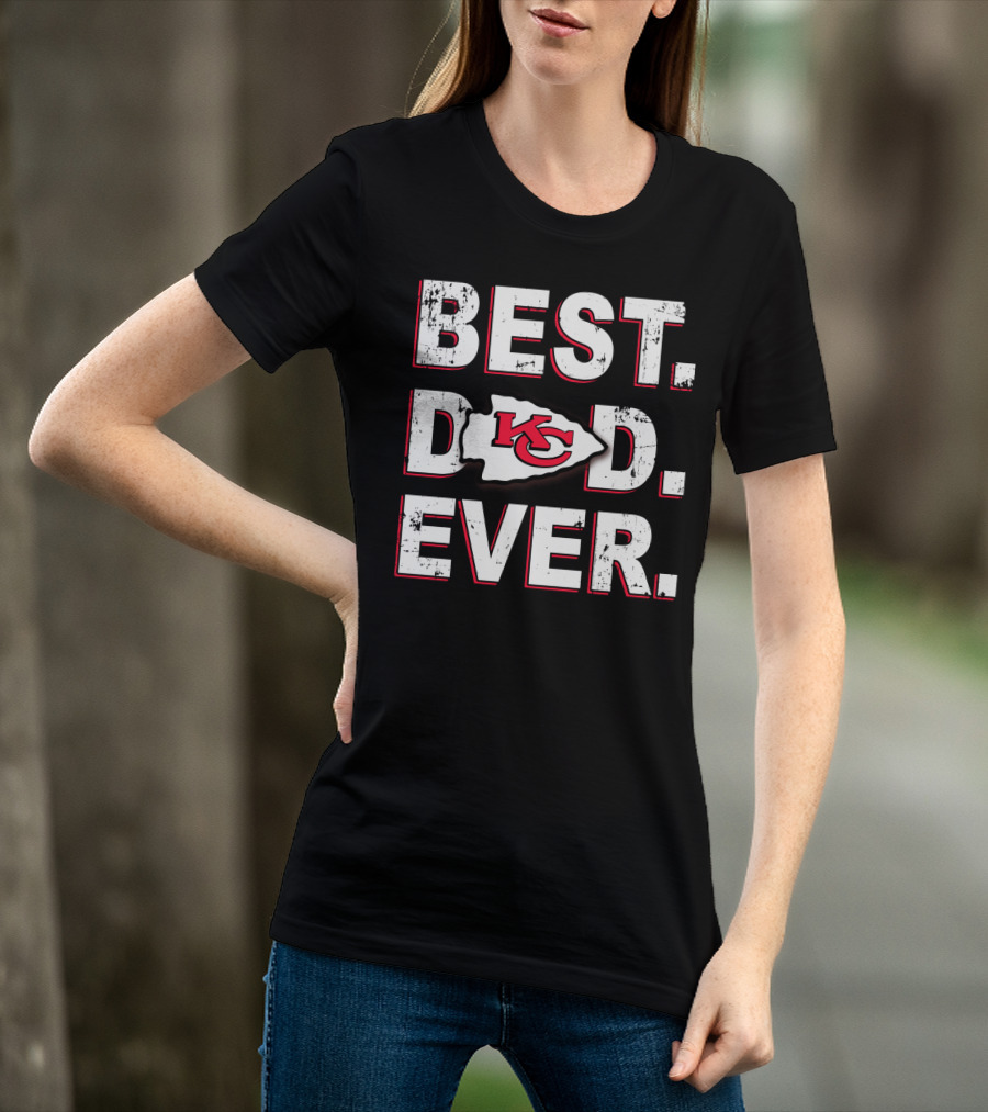 Best Dad Ever Kansas City Chiefs Football Team T-Shirt