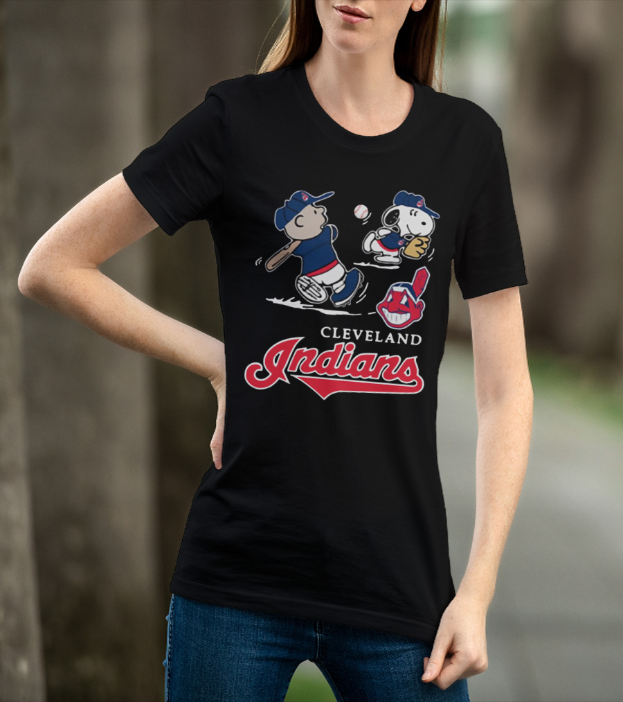 Charlie Brown Snoopy Cleveland Indians Baseball Peanuts T-Shirt