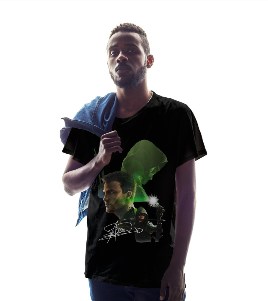 Stephen Amell Green Arrow Signed Hooded Archer Image T-Shirt
