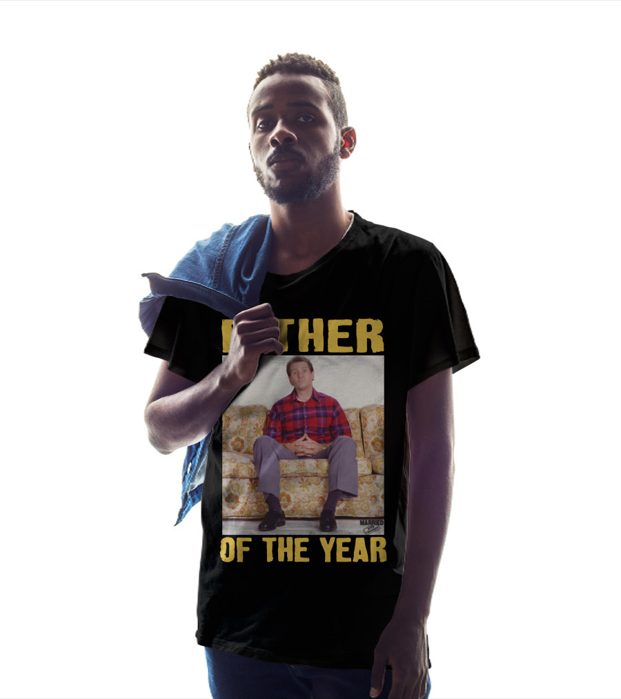 Father Of The Year Married With Children Al Bundy Sitting On Couch T-Shirt