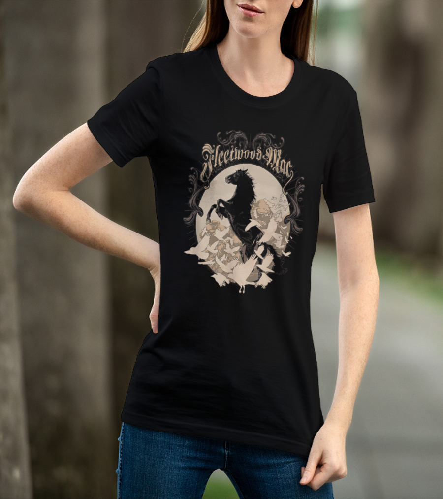 Fleetwood Mac Horse Lover Pet Present Awesome T-Shirt