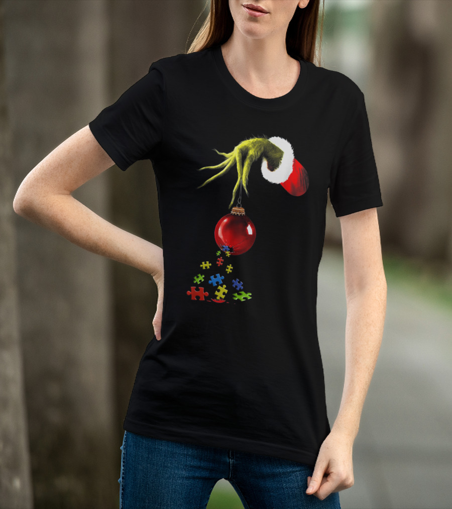 Grinch Hand Holding Red Ornament With Autism Puzzle Pieces T-Shirt