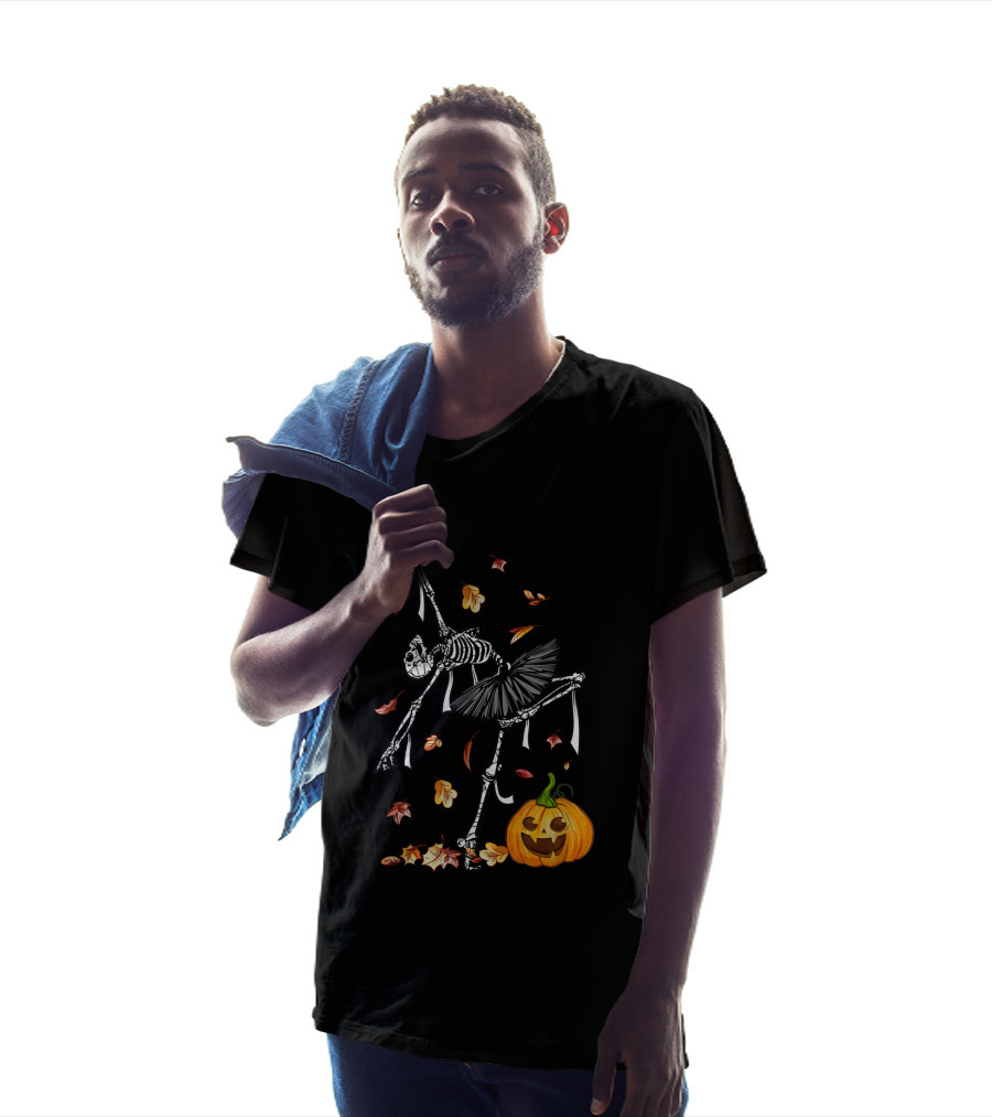 Ballet Dancer Ballerina Skeleton With Jack-O'-Lantern Halloween Fall Leaves T-Shirt