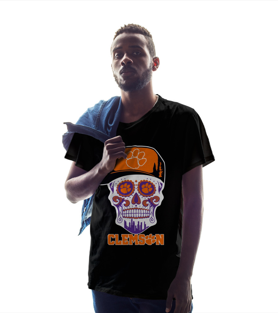 Clemson Tigers Skull With Orange Paw Hat And Cityscape Details T-Shirt