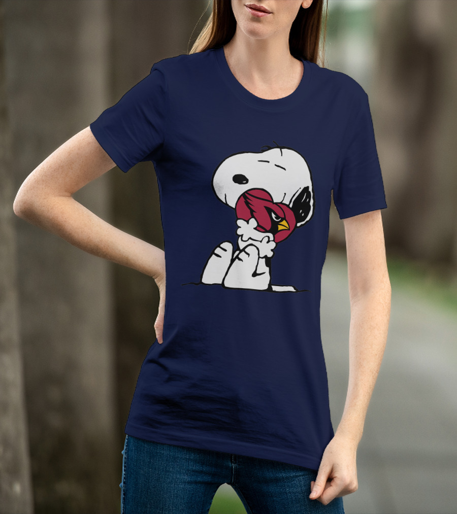 Snoopy Holding Arizona Cardinals Football Team T-Shirt