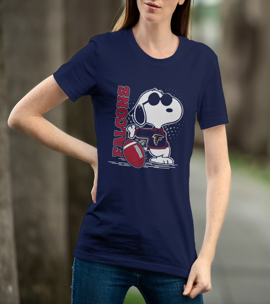 Atlanta Falcons Snoopy Football Falcons T-Shirt