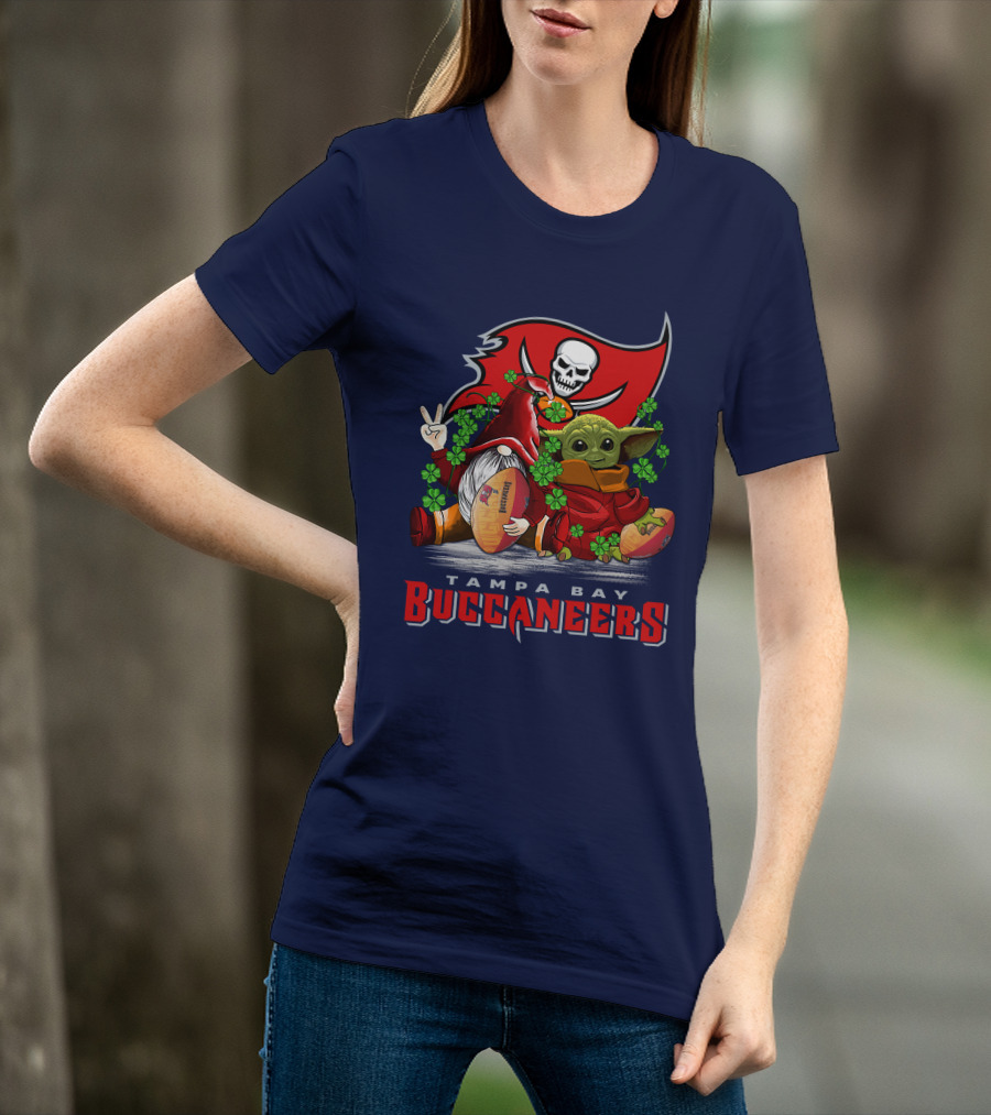 Tampa Bay Buccaneers Gnome And Baby Alien Football Peace T-Shirt