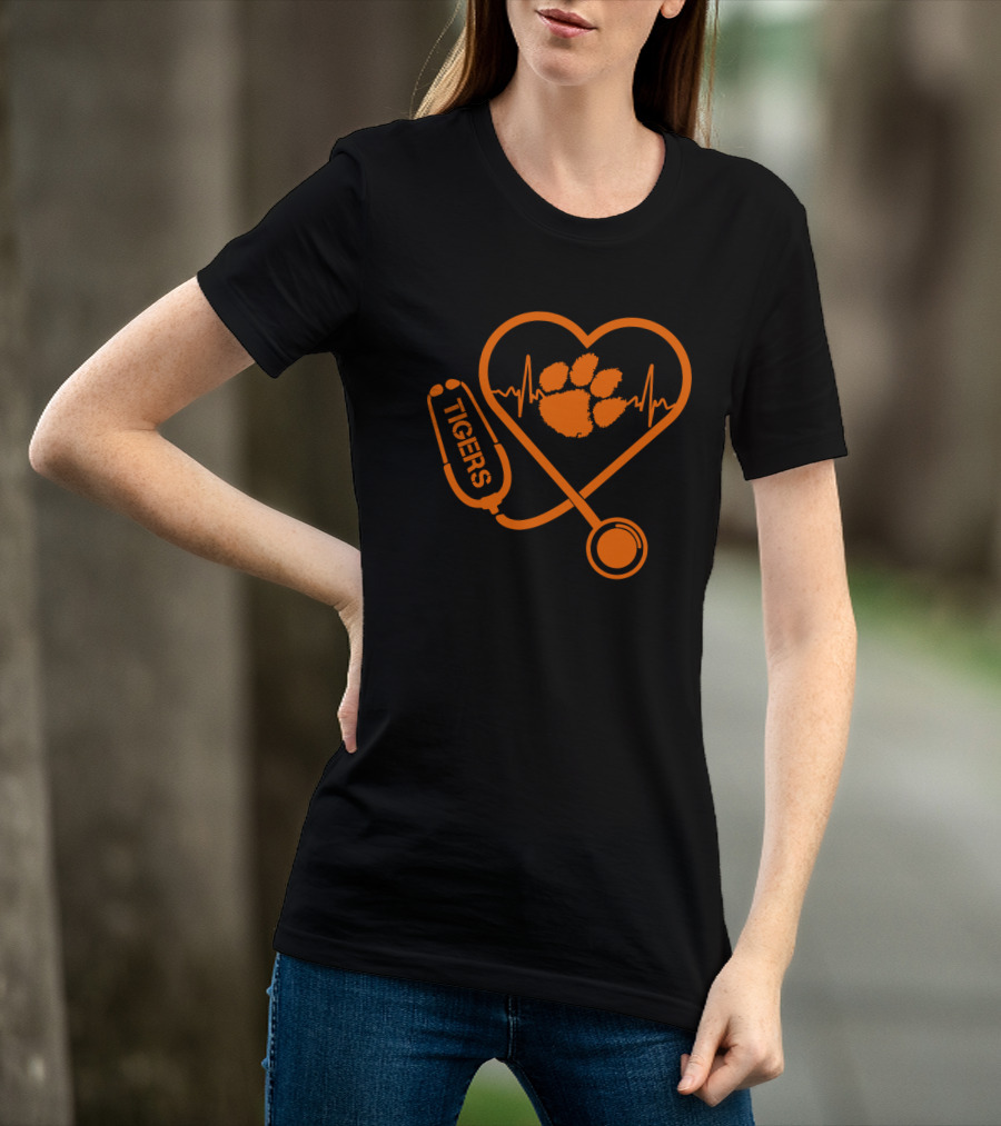 Clemson Tigers Heartbeat Stethoscope Paw Print T-Shirt