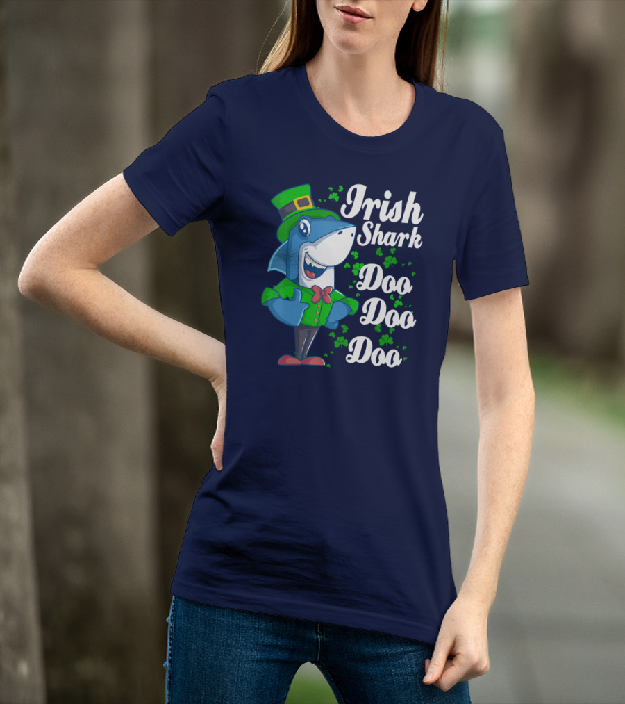 Irish Shark Doo Doo Doo Dad Shamrock Leprechaun Hat T-Shirt