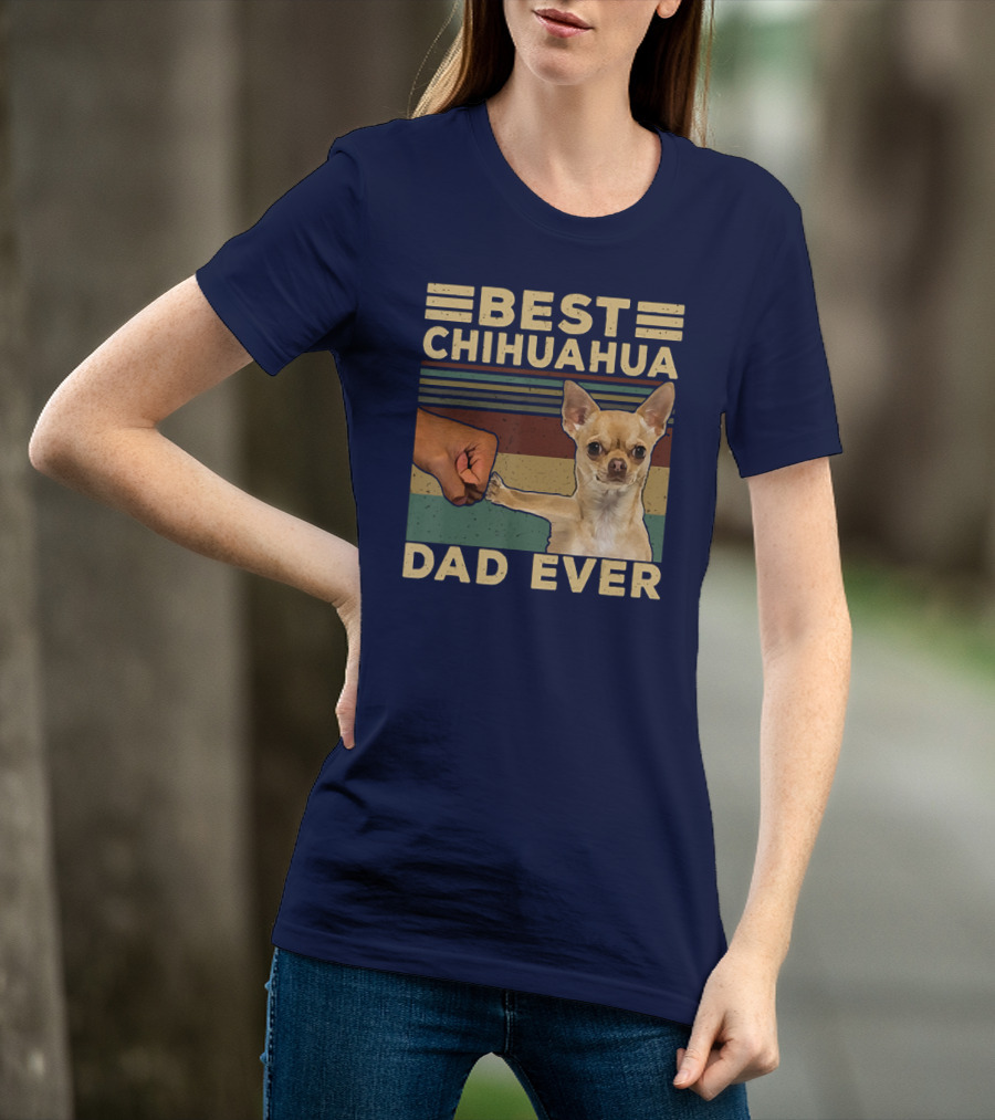 Best Chihuahua Dad Ever Vintage Retro Fist Bump T-Shirt