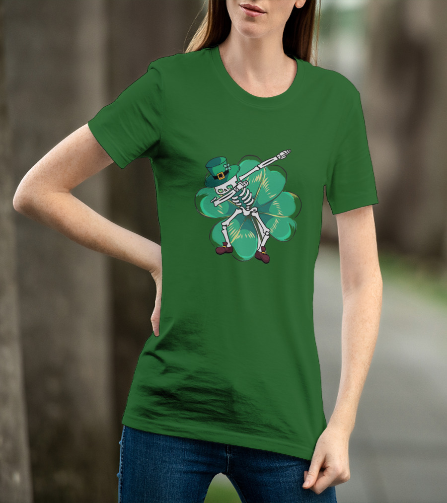 Dabbing Skeleton Leprechaun Shamrock St Patrick's Day T-Shirt