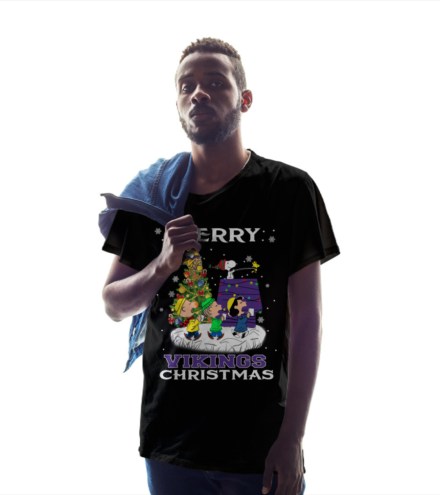 Merry Vikings Christmas With Snoopy And Friends T-Shirt