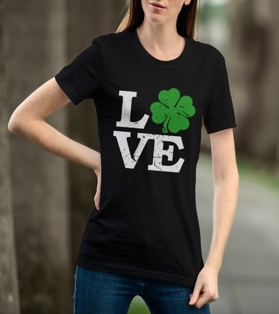 St. Patrick's Day Love With Shamrock T-Shirt