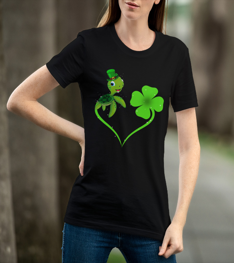 Turtles Green Clover Shamrocks Love T-Shirt