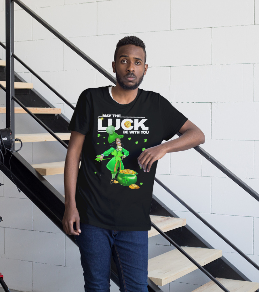 May The Luck Be With You Hook Luck Captain Green Coins Shamrock Pot T-Shirt