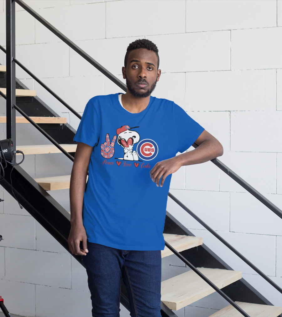 Peace Love Cubs Snoopy Chicago Cubs Baseball T-Shirt