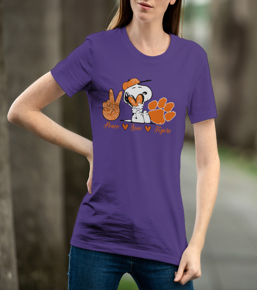 Peace Love Clemson Tigers Snoopy With Paw Print And Heart Icons T-Shirt