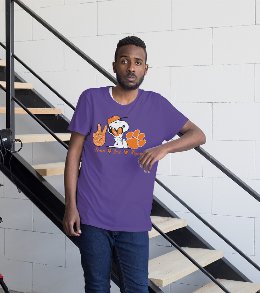 Peace Love Clemson Tigers Snoopy With Paw Print And Heart Icons T-Shirt