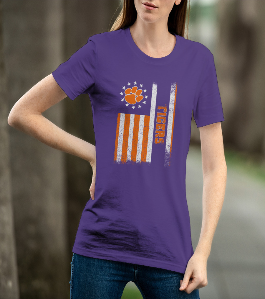 Clemson Tigers American Flag Paw Print T-Shirt