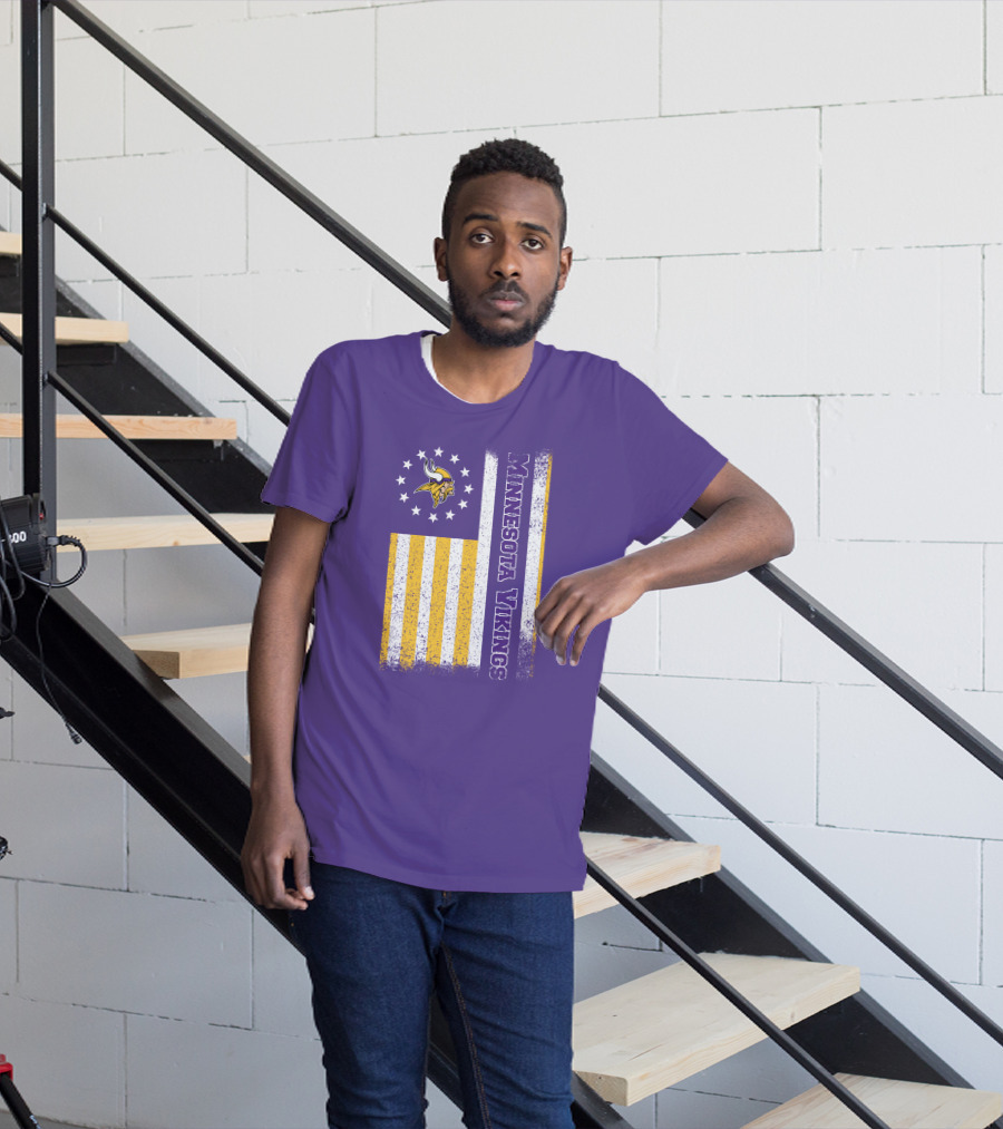 Minnesota Vikings American Flag Stars And Stripes T-Shirt