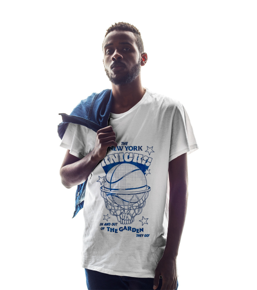 New York Knicks Basketball In And Out Of The Garden Starry Night T-Shirt