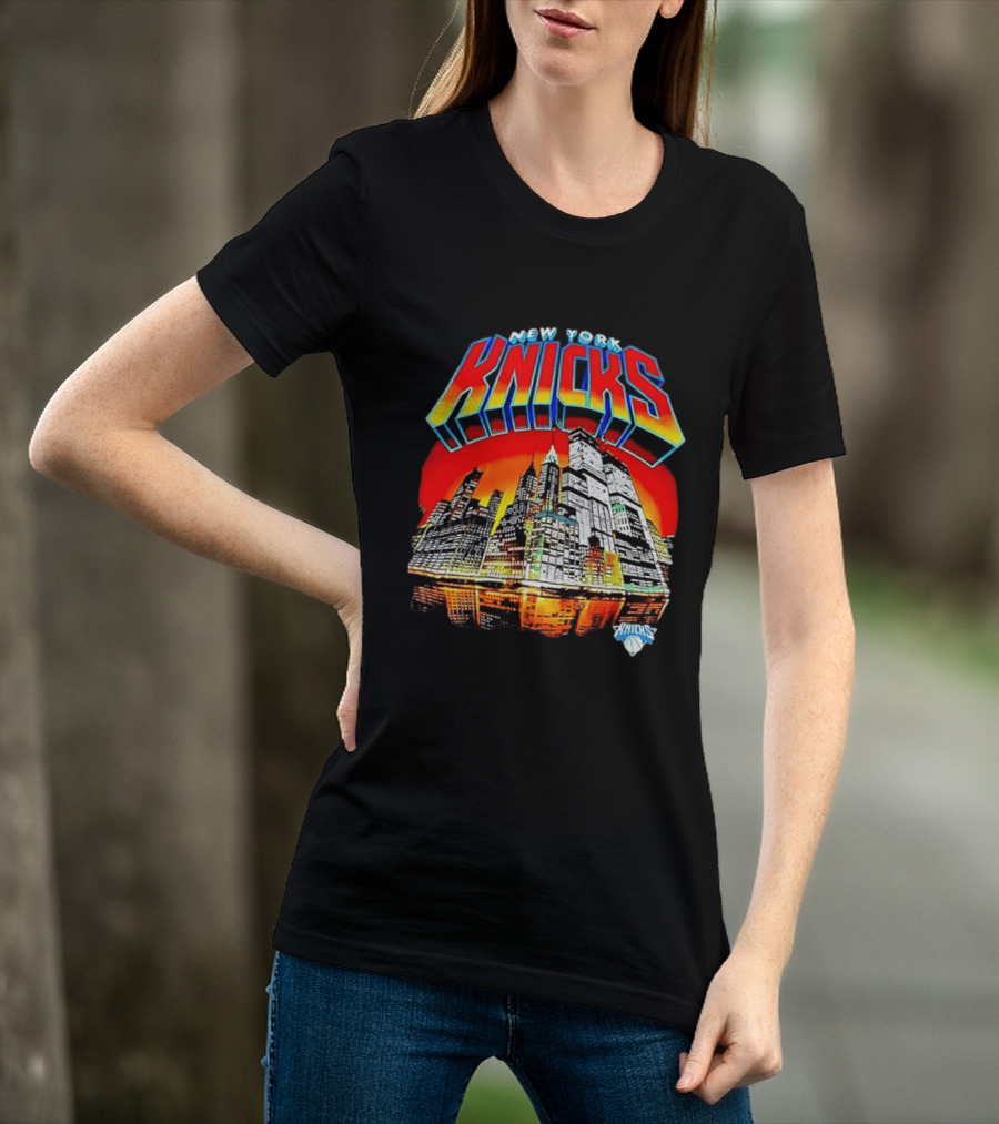 New York Knicks Vibrant City Skyline Sunset Basketball T-Shirt