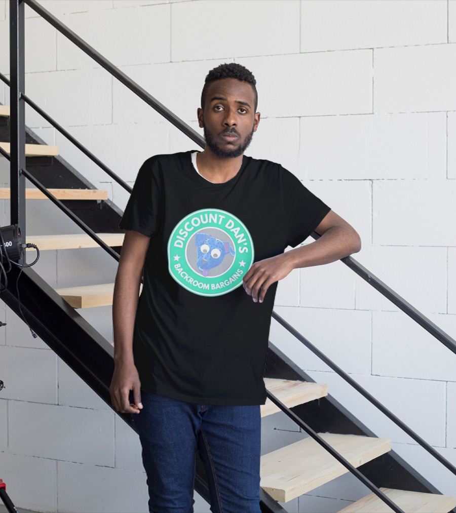 Discount Dan's Backroom Bargains Dog Face Circular T-Shirt