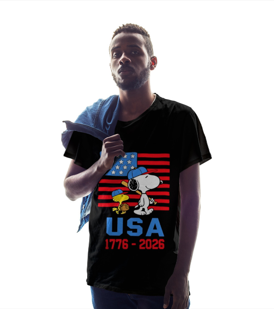 Snoopy Woodstock Peanuts USA Baseball American Flag 1776 2026 T-Shirt
