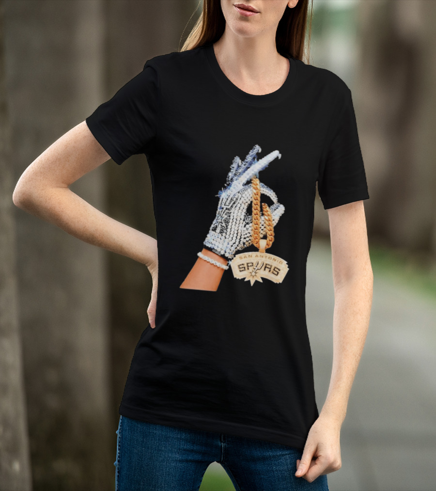 San Antonio Spurs Diamond Gold Glove And Pendant T-Shirt