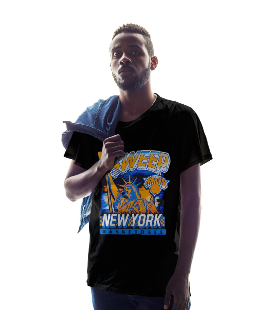 Sweep New York Knicks Basketball Statue Of Liberty T-Shirt