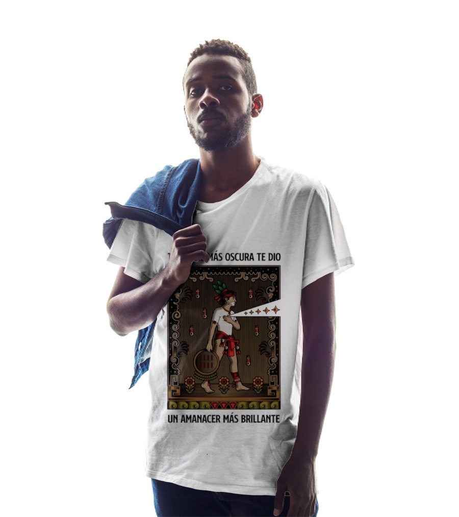 Tu Noche Más Oscura Te Dio Un Amanecer Más Brillante Guerrero Azteca Arte Mexicano Tradicional T-Shirt