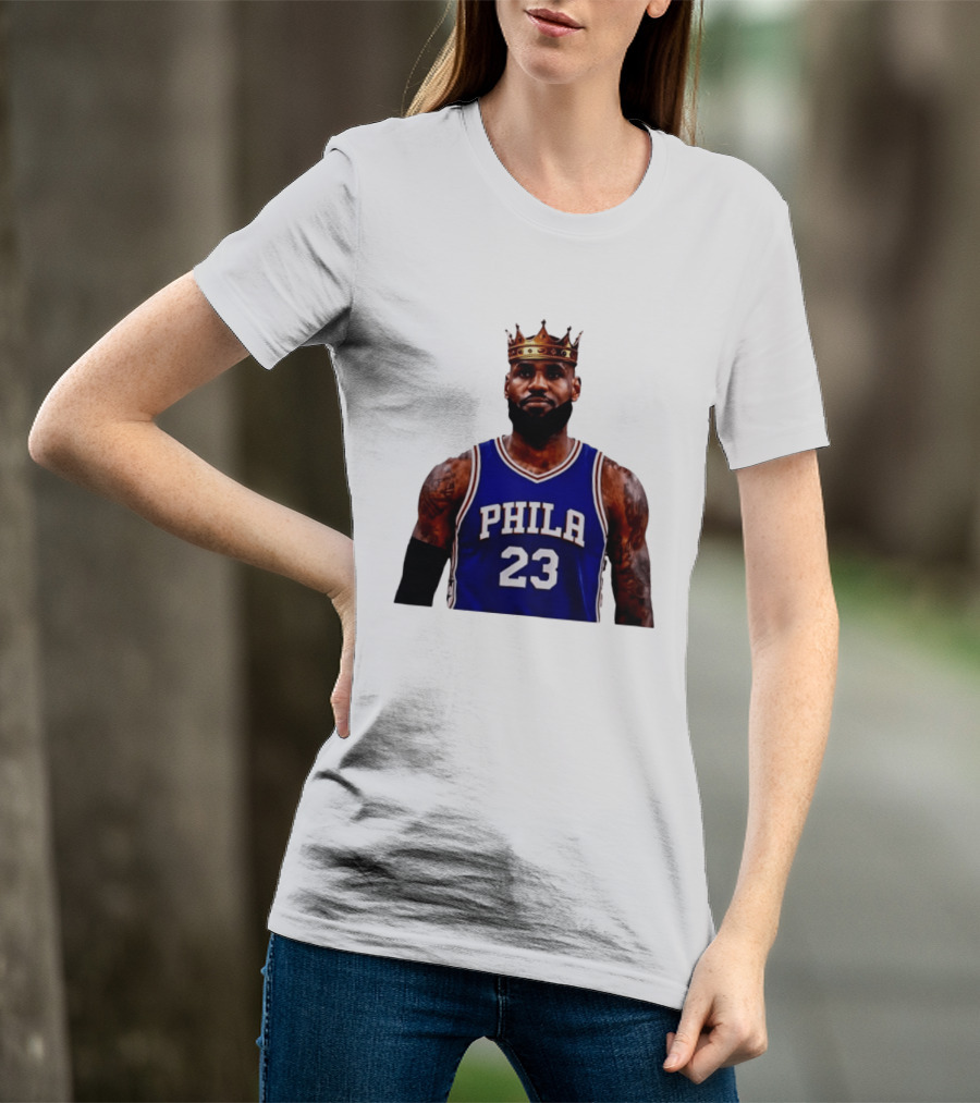 Lebron James 23 Phila Basketball King With Crown T-Shirt